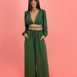 092c7b2cf4207fda5129f1ba4acd1689.jpeg Conjunto Pantalona Simone - Verde Militar