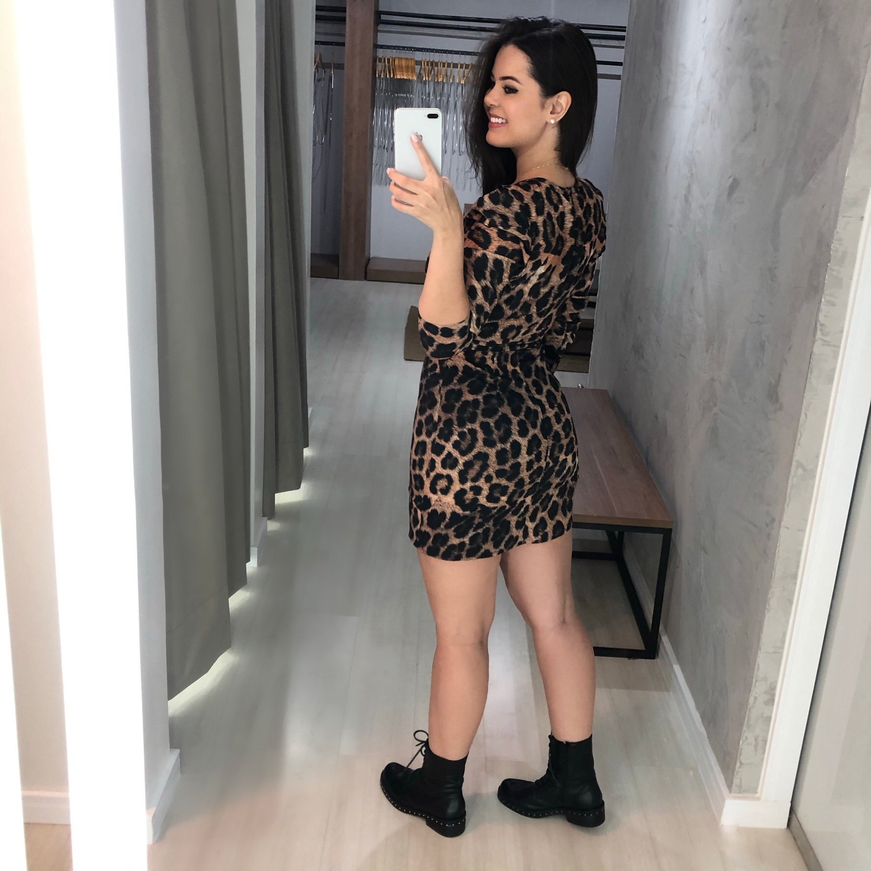 Macaquinho Débora - Animal Print - Imagem 2