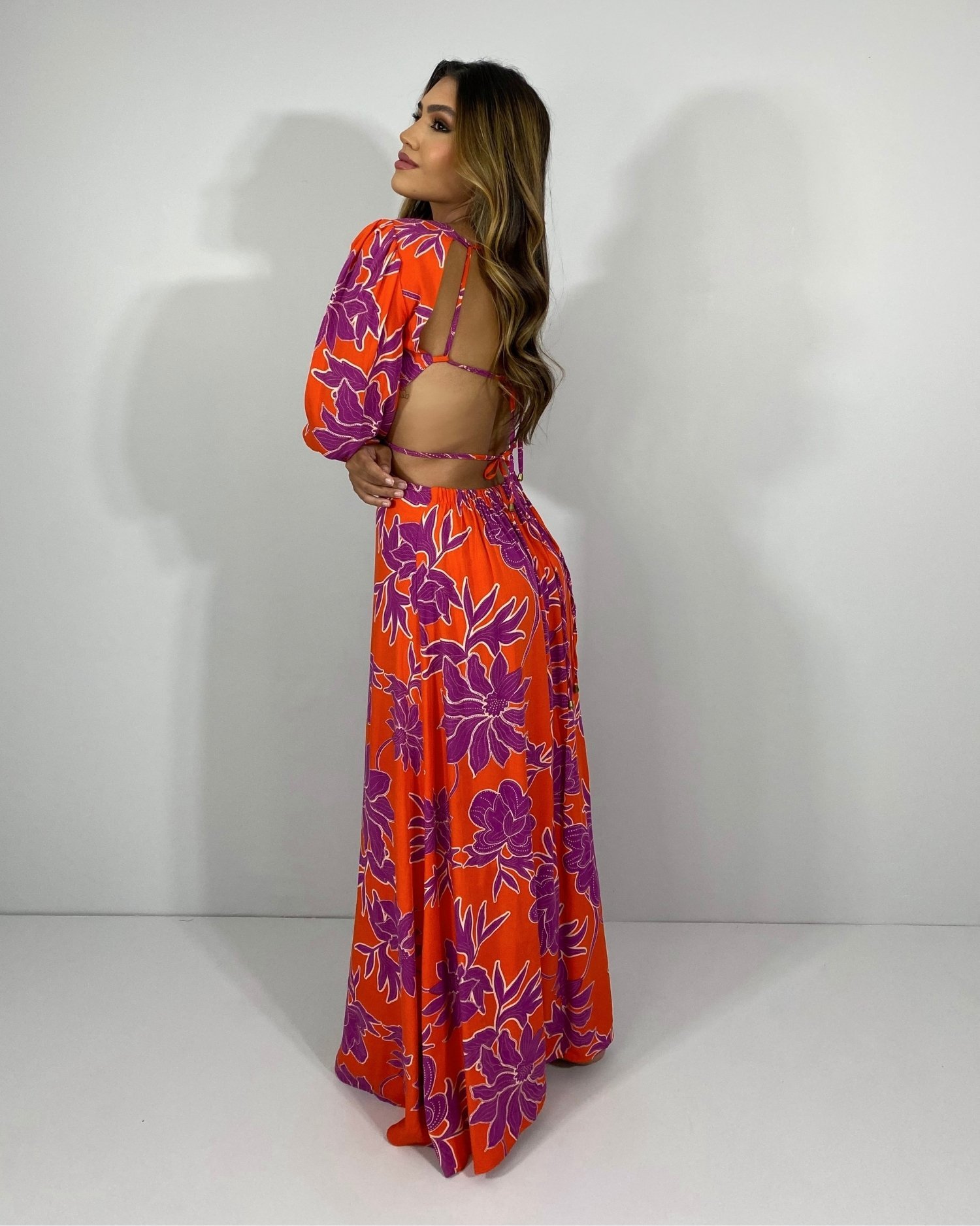 Vestido Giza - Floral Fundo Laranja - Image 3