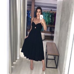Vestido Jéssica Midi - Preto - Image 1