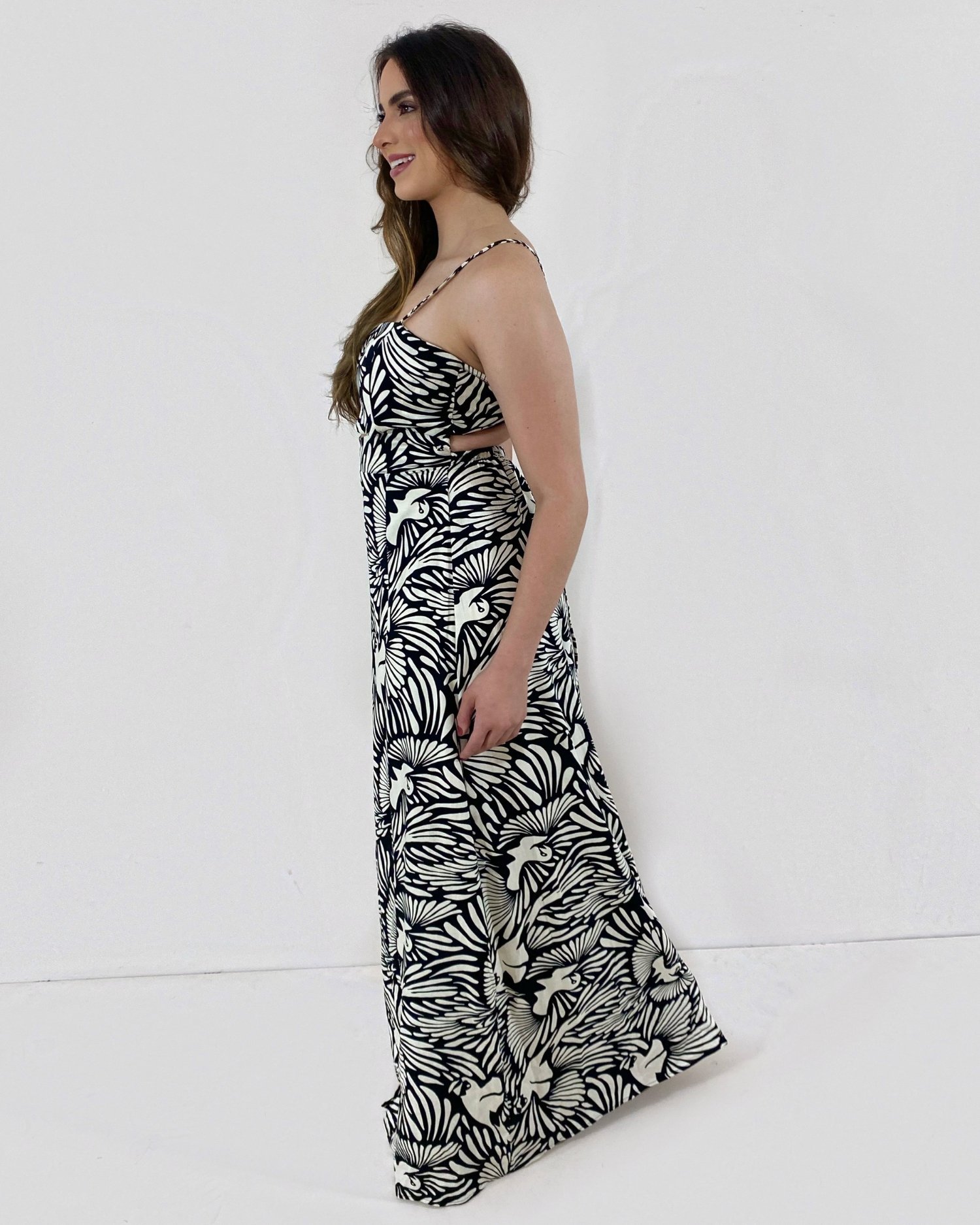 Vestido Naiane Longo - Estampado Fundo Preto - Image 4