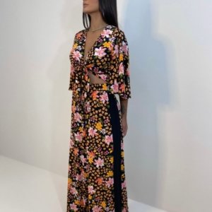 Cropped Maria - Primavera Fundo Preto - Image 2