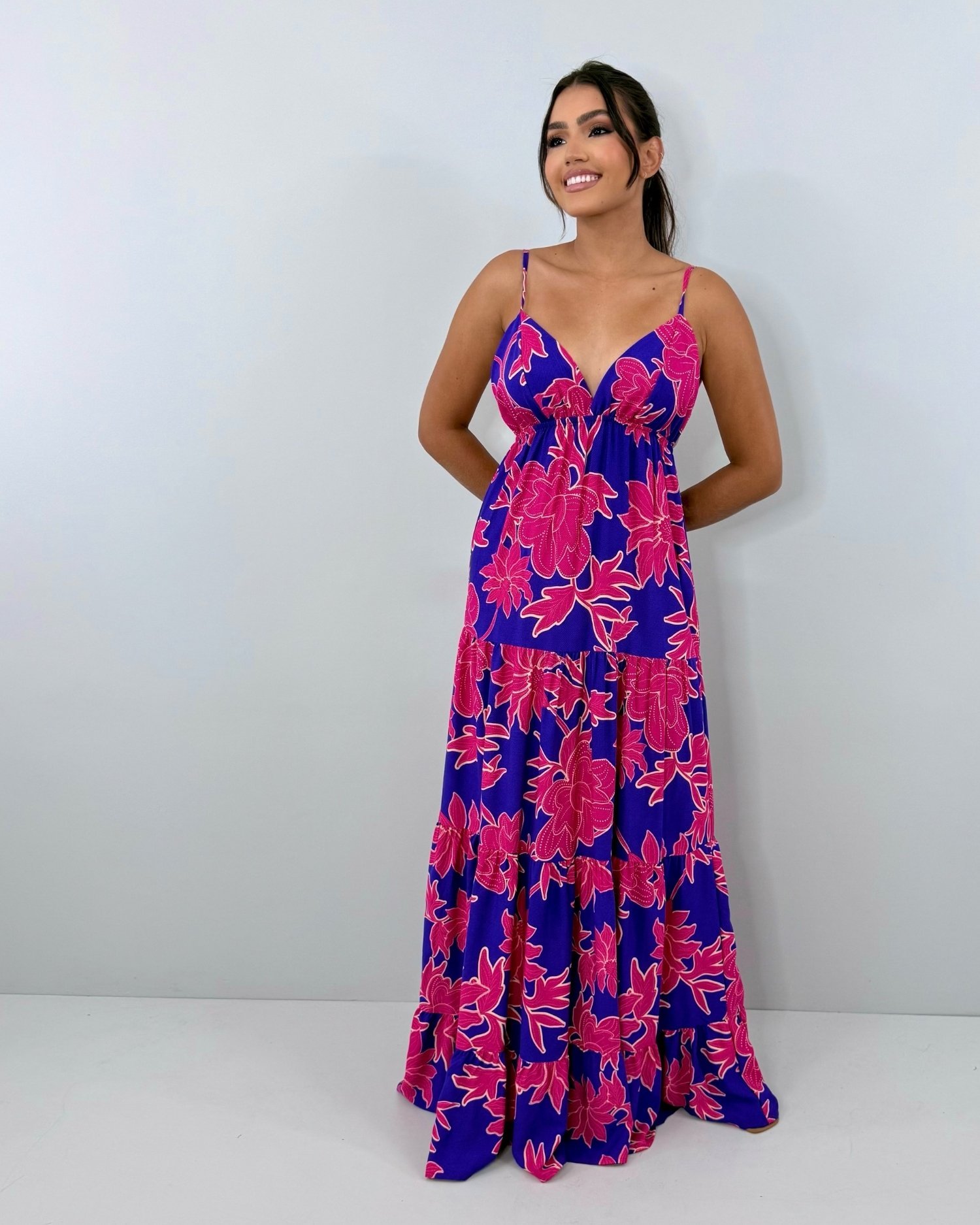 Vestido Sophia - Floral Fundo Azul - Image 1